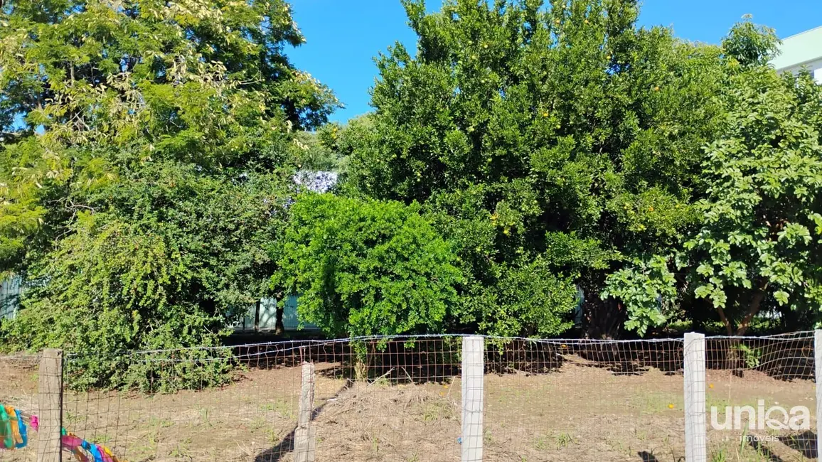 Foto 5 de Terreno / Lote à venda, 600m2 em Camobi, Santa Maria - RS