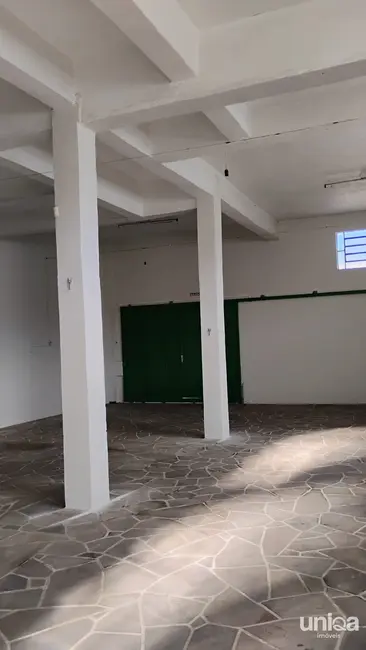 Casa com 3 quartos à venda, 305m2 em São José, Santa Maria - RS - imagem 4 Foto 4 de Casa com 3 quartos à venda, 305m2 em São José, Santa Maria - RS