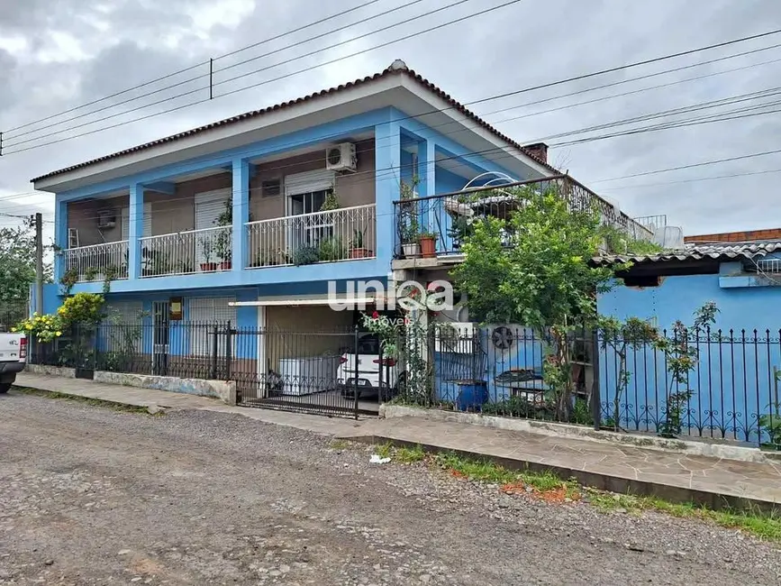 Foto 1 de Casa com 3 quartos à venda, 136m2 em São João, Santa Maria - RS