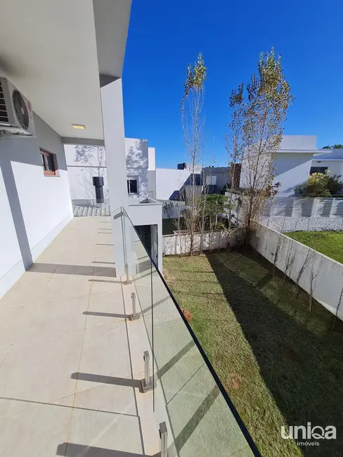 Foto 9 de Casa de Condomínio com 3 quartos à venda, 190m2 em Tomazetti, Santa Maria - RS