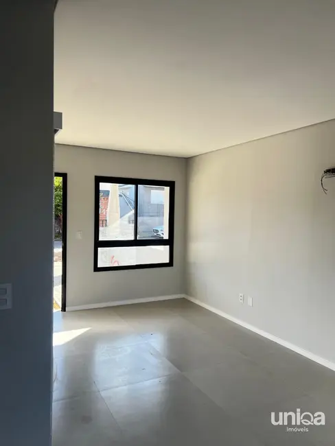 Casa com 3 quartos à venda, 83m2 em São José, Santa Maria - RS - imagem 4 Foto 4 de Casa com 3 quartos à venda, 83m2 em São José, Santa Maria - RS