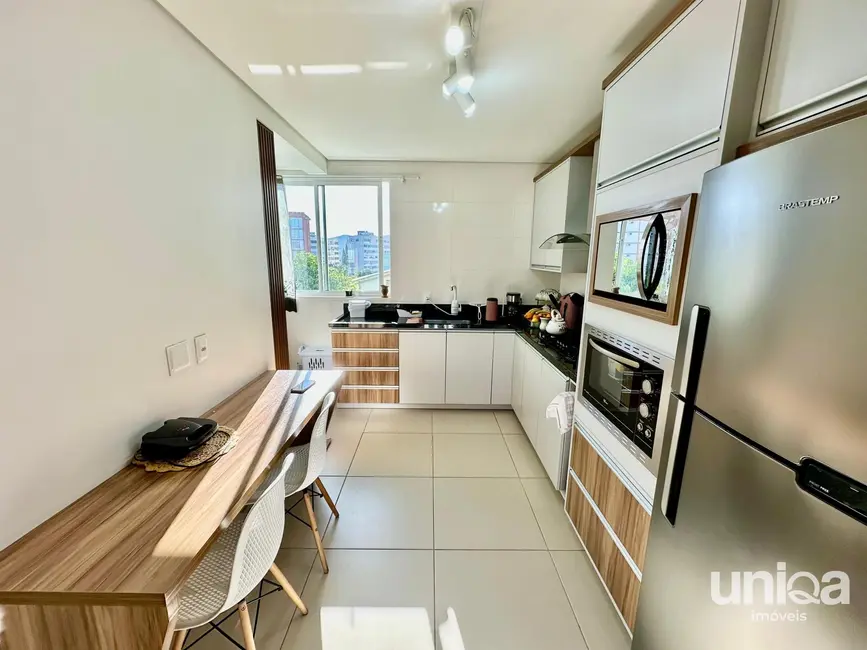 Foto 3 de Apartamento com 3 quartos à venda, 110m2 em Menino Jesus, Santa Maria - RS