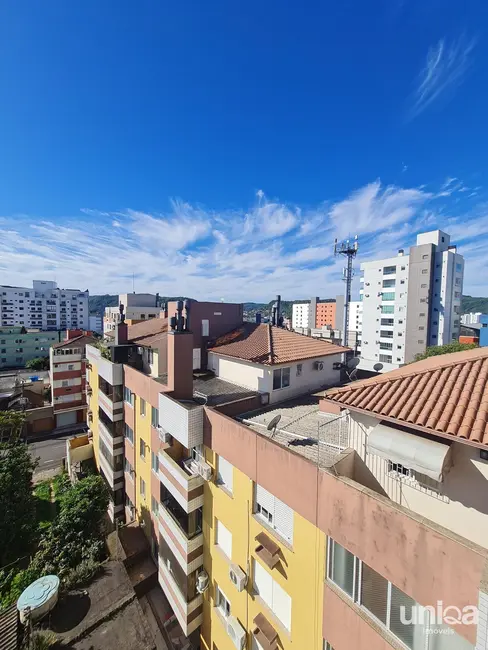 Foto 8 de Apartamento com 3 quartos à venda, 110m2 em Menino Jesus, Santa Maria - RS