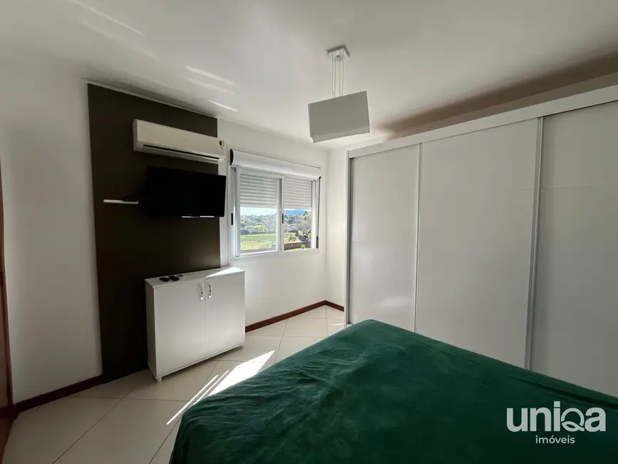 Foto 6 de Apartamento com 3 quartos para alugar, 100m2 em São José, Santa Maria - RS