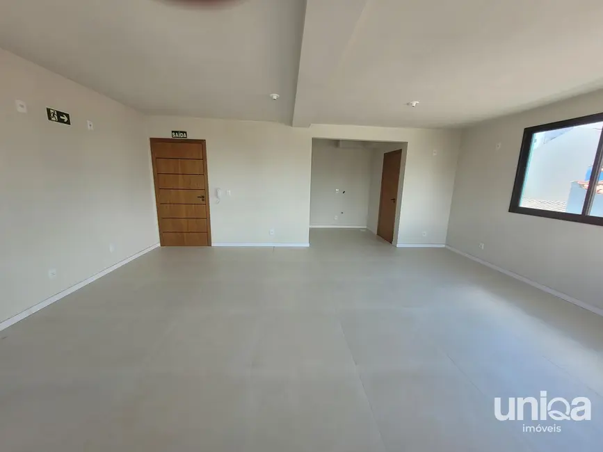 Foto 4 de Sala Comercial com 1 quarto para alugar, 49m2 em Camobi, Santa Maria - RS