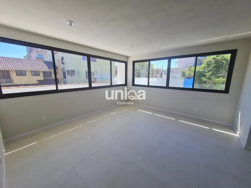 Foto 3 de Sala Comercial com 1 quarto para alugar, 35m2 em Camobi, Santa Maria - RS