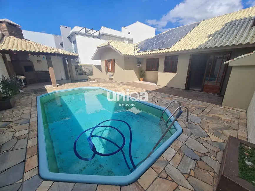 Foto 8 de Casa com 3 quartos à venda, 170m2 em Camobi, Santa Maria - RS