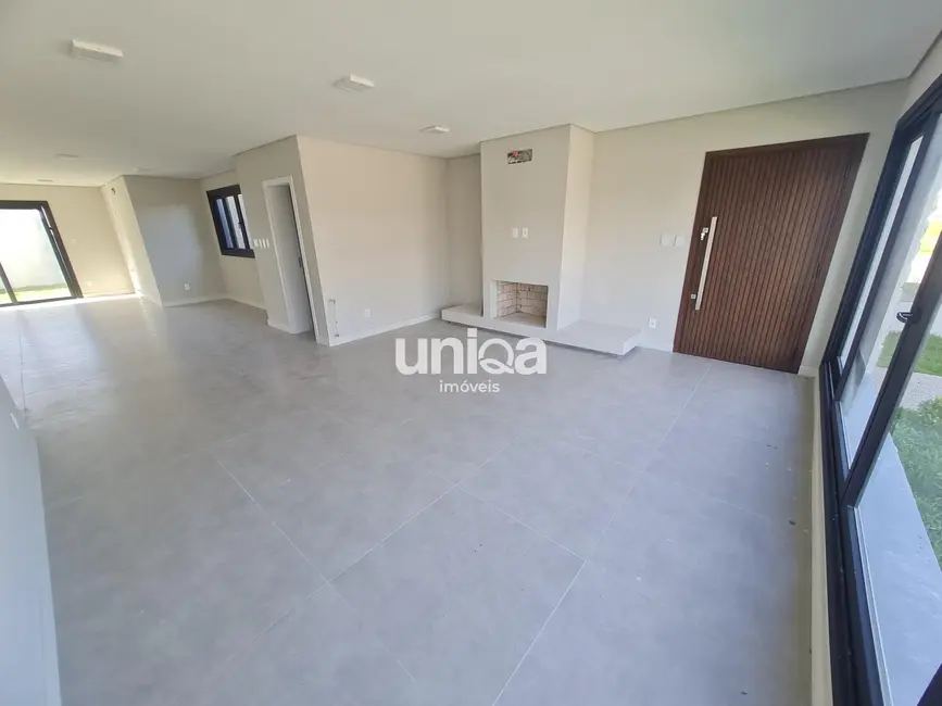 Foto 5 de Casa de Condomínio com 4 quartos à venda, 270m2 em Tomazetti, Santa Maria - RS