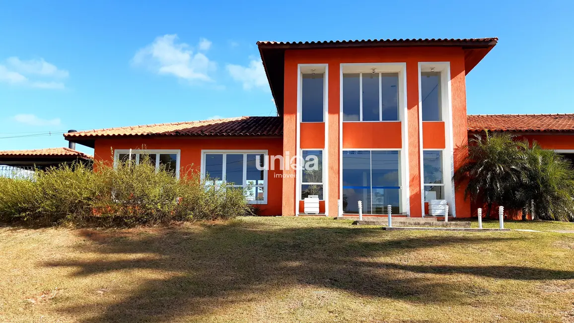 Foto 3 de Casa de Condomínio com 3 quartos à venda, 287m2 em Tomazetti, Santa Maria - RS