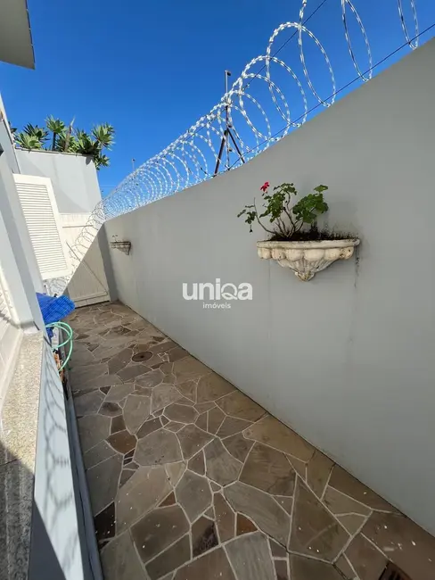 Casa com 4 quartos à venda, 292m2 em Noal, Santa Maria - RS - imagem 8 Foto 8 de Casa com 4 quartos à venda, 292m2 em Noal, Santa Maria - RS