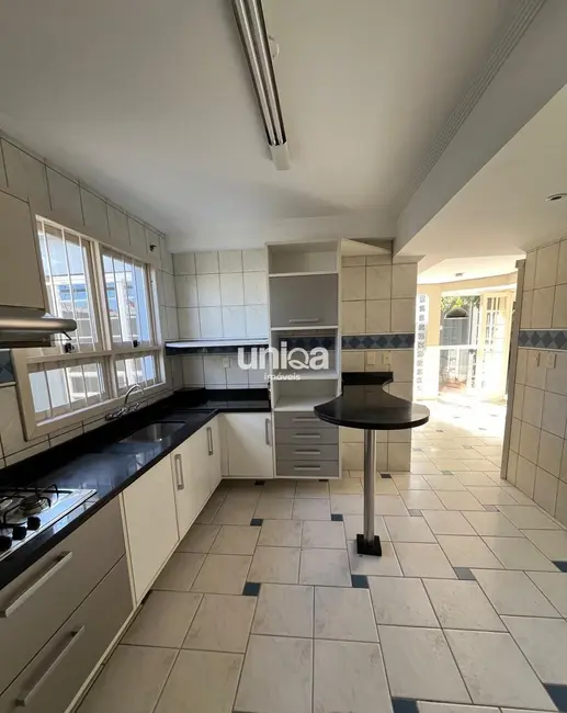 Casa com 4 quartos à venda, 292m2 em Noal, Santa Maria - RS - imagem 9 Foto 9 de Casa com 4 quartos à venda, 292m2 em Noal, Santa Maria - RS