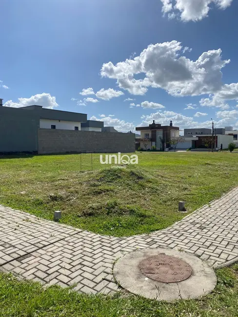 Foto 1 de Terreno / Lote à venda, 398m2 em Camobi, Santa Maria - RS