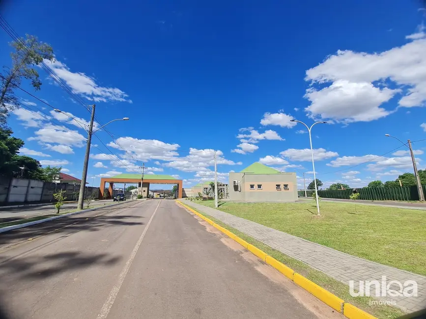 Foto 2 de Terreno / Lote à venda, 398m2 em Camobi, Santa Maria - RS