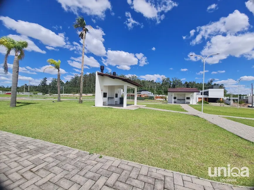 Foto 5 de Terreno / Lote à venda, 398m2 em Camobi, Santa Maria - RS