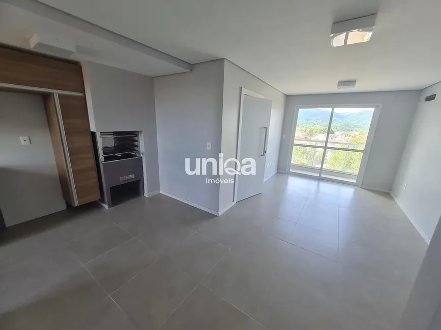 Foto 2 de Apartamento com 2 quartos para alugar, 68m2 em São José, Santa Maria - RS