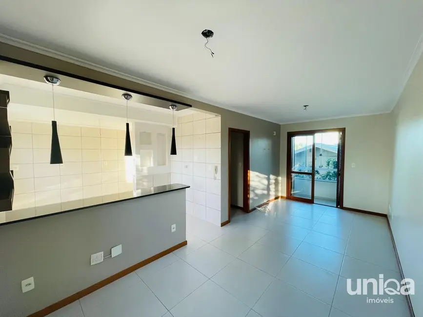 Foto 2 de Apartamento com 3 quartos para alugar, 87m2 em Camobi, Santa Maria - RS