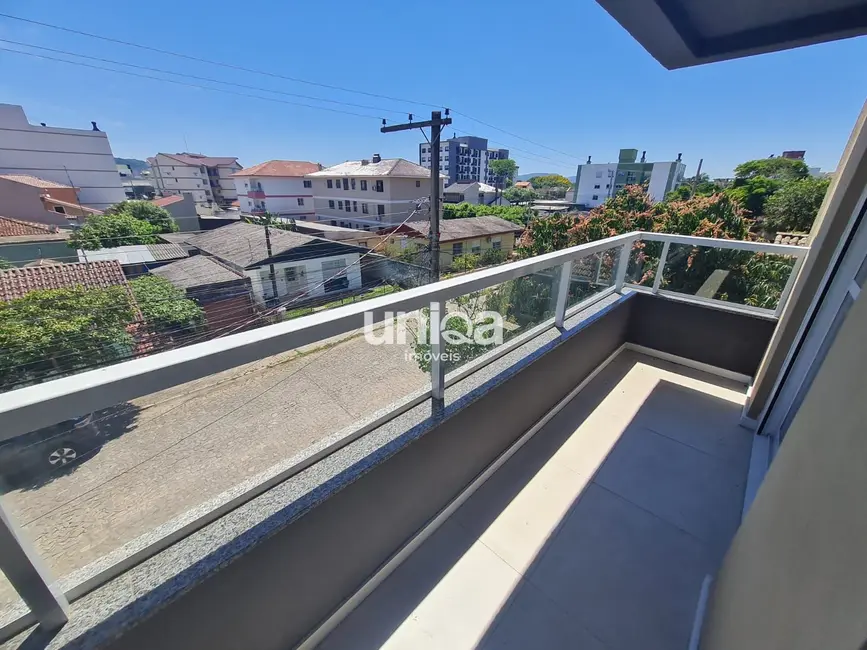 Foto 6 de Apartamento com 1 quarto à venda, 41m2 em Camobi, Santa Maria - RS