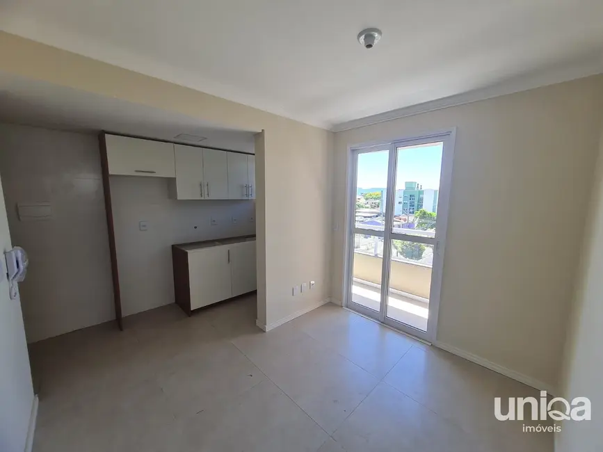 Foto 4 de Apartamento com 1 quarto à venda, 33m2 em Camobi, Santa Maria - RS