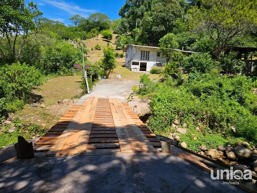 Foto 1 de Chácara com 3 quartos à venda, 150m2 em Silveira Martins - RS
