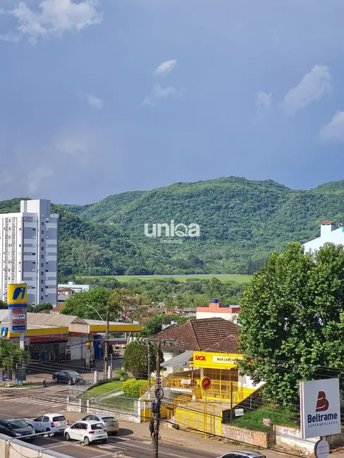 Foto 5 de Apartamento com 2 quartos à venda, 84m2 em Nossa Senhora das Dores, Santa Maria - RS