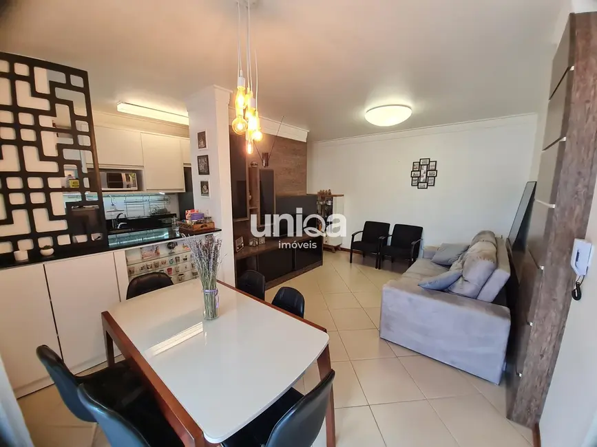 Foto 6 de Apartamento com 2 quartos à venda, 84m2 em Nossa Senhora das Dores, Santa Maria - RS