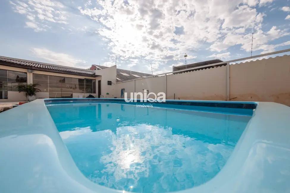 Casa com 3 quartos para alugar, 161m2 em Camobi, Santa Maria - RS - imagem 2 Foto 2 de Casa com 3 quartos para alugar, 161m2 em Camobi, Santa Maria - RS