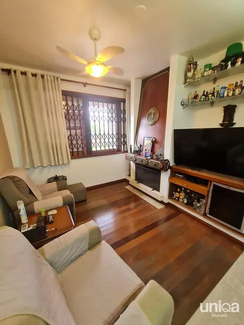 Foto 7 de Casa com 4 quartos à venda, 354m2 em Nossa Senhora de Lourdes, Santa Maria - RS