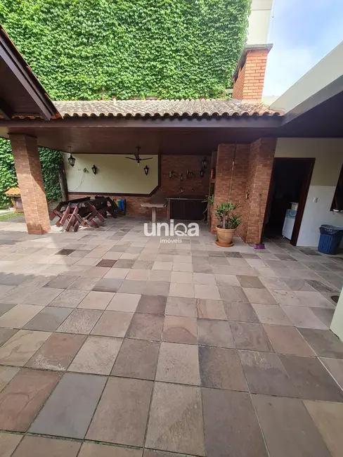 Foto 8 de Casa com 4 quartos à venda, 354m2 em Nossa Senhora de Lourdes, Santa Maria - RS