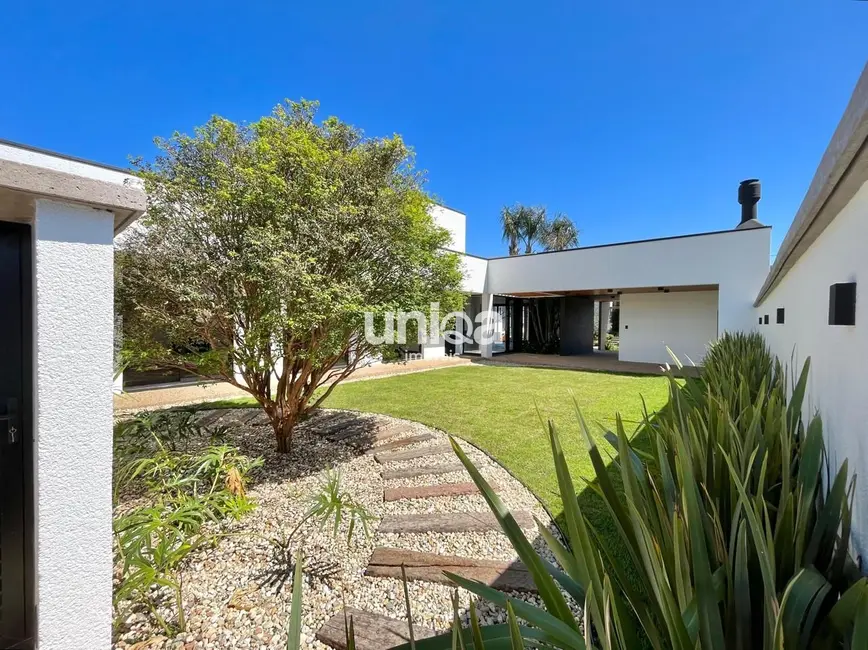 Foto 3 de Casa de Condomínio com 3 quartos à venda, 195m2 em Camobi, Santa Maria - RS