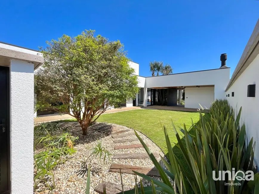 Foto 3 de Casa de Condomínio com 3 quartos à venda, 195m2 em Camobi, Santa Maria - RS