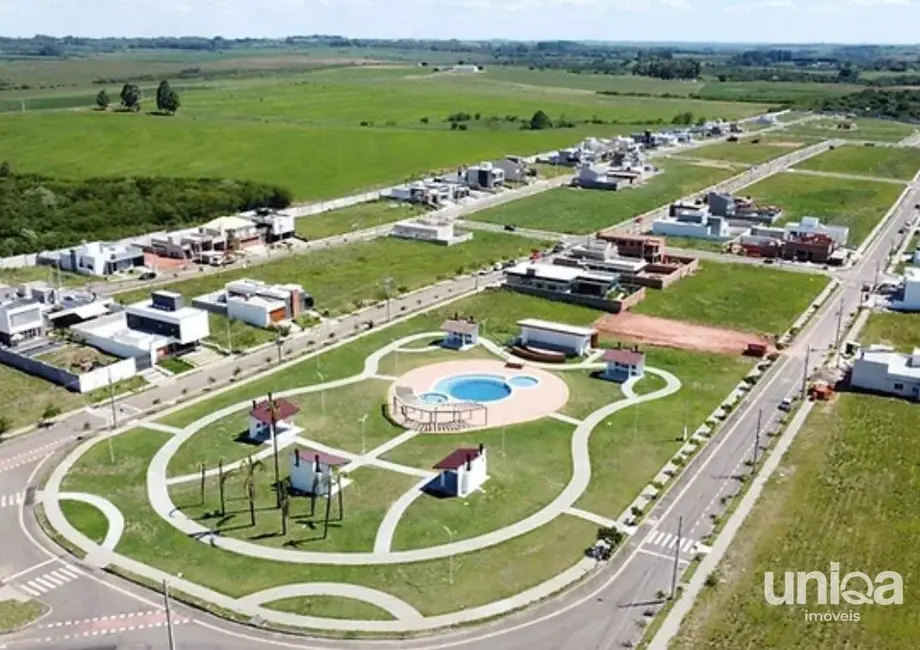 Foto 2 de Terreno / Lote à venda, 350m2 em Camobi, Santa Maria - RS