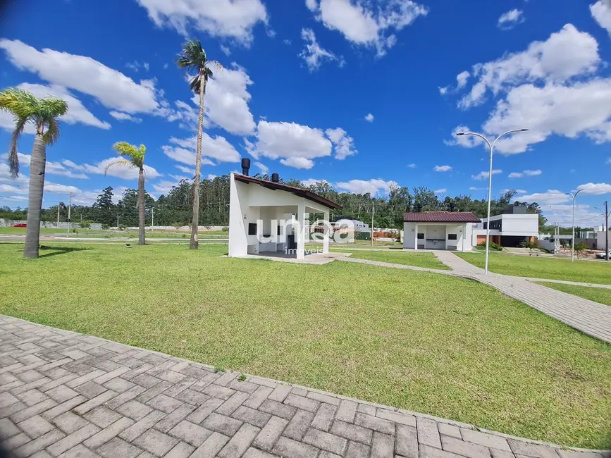 Foto 4 de Terreno / Lote à venda, 350m2 em Camobi, Santa Maria - RS