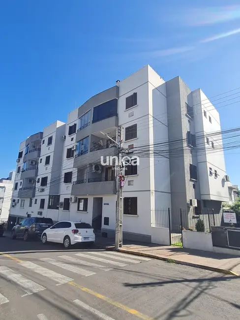 Foto 1 de Apartamento com 2 quartos à venda, 70m2 em Duque de Caxias, Santa Maria - RS