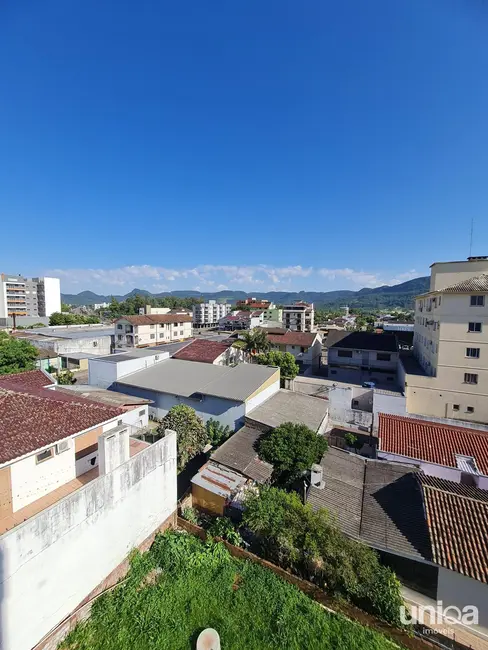 Foto 7 de Apartamento com 2 quartos à venda, 68m2 em Camobi, Santa Maria - RS