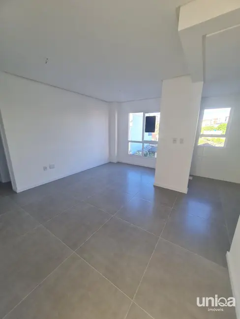 Foto 2 de Apartamento com 2 quartos à venda, 60m2 em Centro, Santa Maria - RS