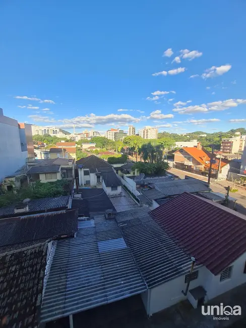 Foto 3 de Apartamento com 2 quartos à venda, 60m2 em Centro, Santa Maria - RS