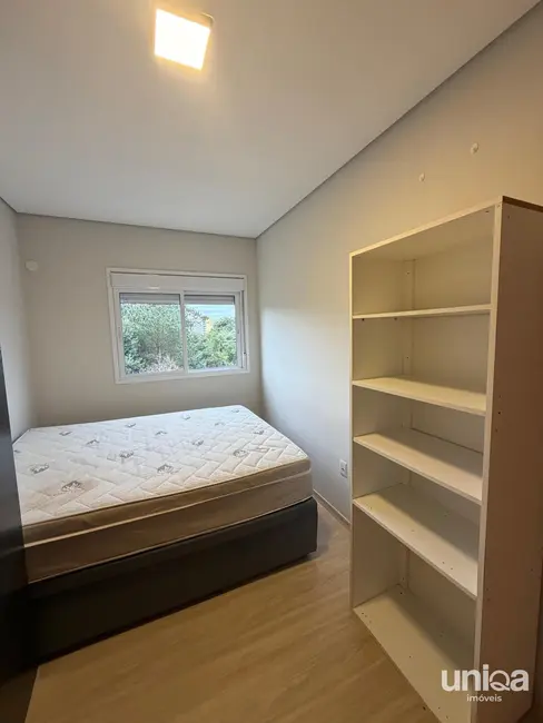 Foto 8 de Apartamento com 1 quarto para alugar, 34m2 em Camobi, Santa Maria - RS
