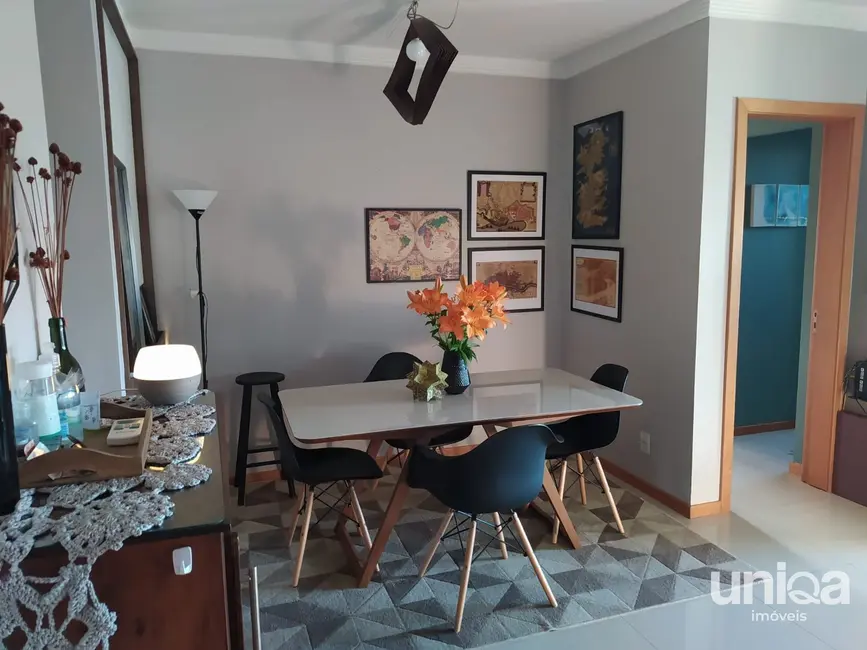 Foto 6 de Apartamento com 3 quartos à venda, 99m2 em Nossa Senhora de Fátima, Santa Maria - RS