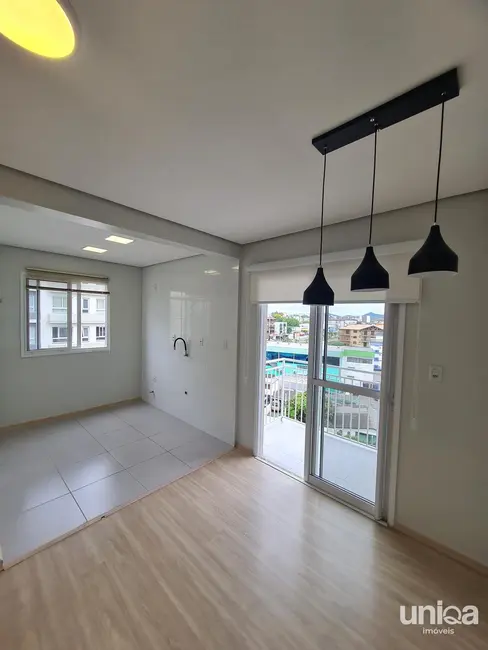 Foto 3 de Apartamento com 2 quartos para alugar, 54m2 em Camobi, Santa Maria - RS