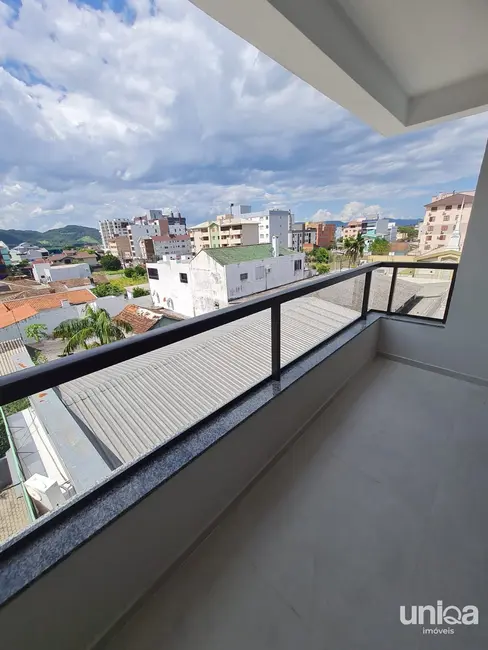 Foto 4 de Apartamento com 2 quartos para alugar, 66m2 em Camobi, Santa Maria - RS