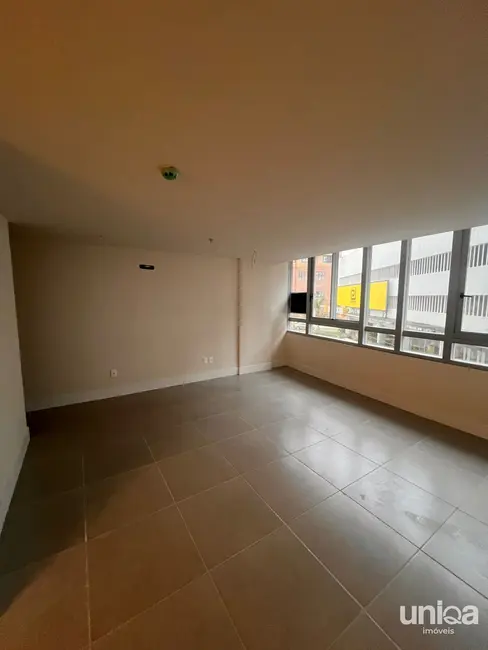 Foto 9 de Sala Comercial com 1 quarto à venda, 32m2 em Centro, Santa Maria - RS