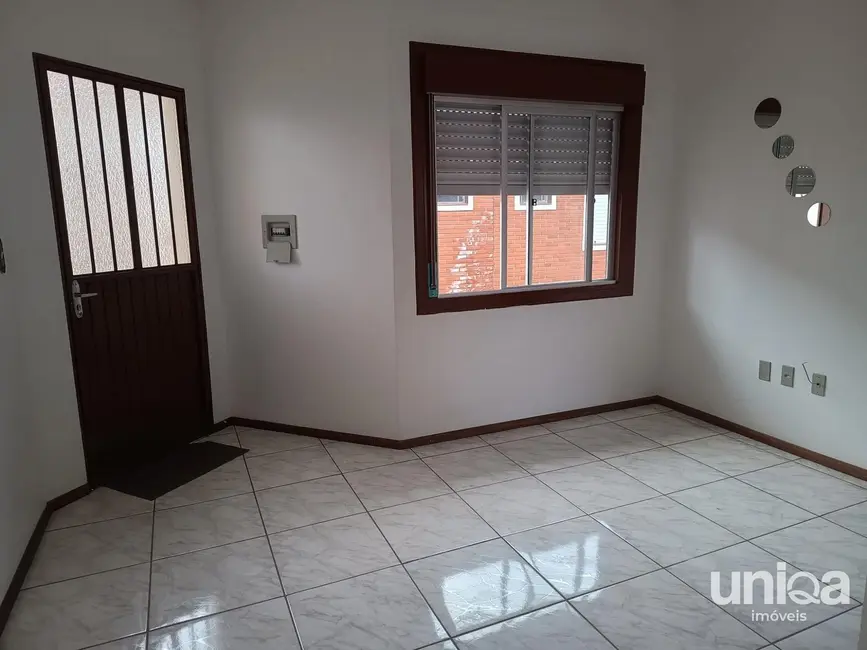 Foto 2 de Apartamento com 1 quarto à venda, 40m2 em Pinheiro Machado, Santa Maria - RS