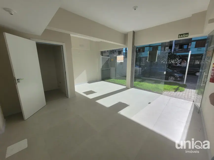 Foto 2 de Loja com 1 quarto à venda, 34m2 em Camobi, Santa Maria - RS