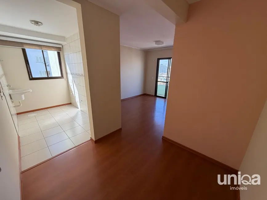 Foto 2 de Apartamento com 1 quarto à venda, 48m2 em Centro, Santa Maria - RS