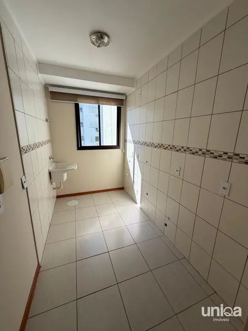 Foto 3 de Apartamento com 1 quarto à venda, 48m2 em Centro, Santa Maria - RS