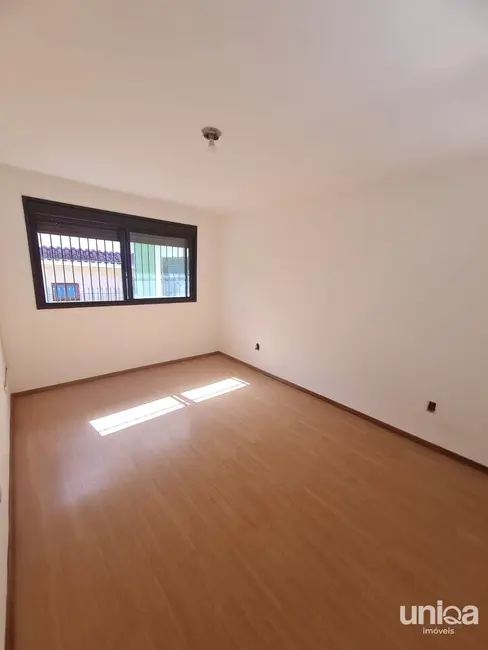 Foto 5 de Casa com 3 quartos à venda, 197m2 em Nossa Senhora do Perpétuo Socorro, Santa Maria - RS