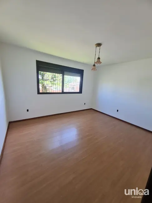 Foto 3 de Casa com 3 quartos à venda, 197m2 em Nossa Senhora do Perpétuo Socorro, Santa Maria - RS