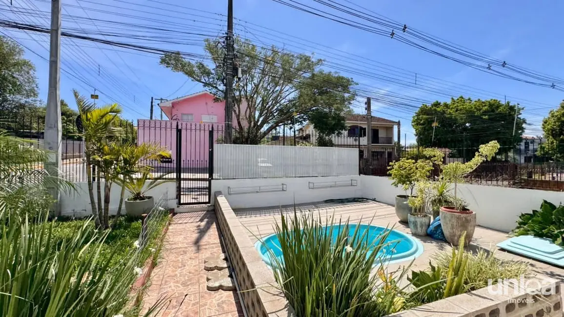 Casa com 2 quartos à venda, 100m2 em Juscelino Kubitschek, Santa Maria - RS - imagem 2 Foto 2 de Casa com 2 quartos à venda, 100m2 em Juscelino Kubitschek, Santa Maria - RS