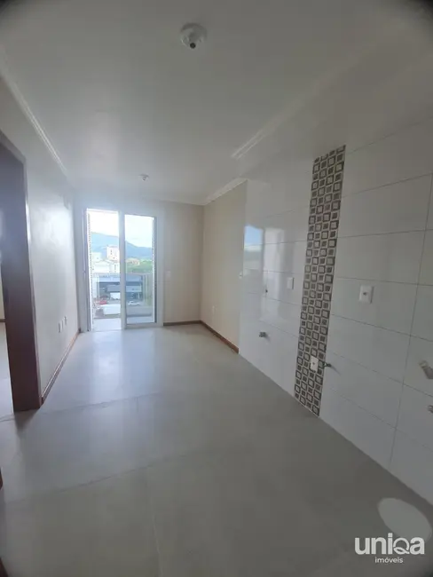 Foto 2 de Apartamento com 1 quarto para alugar, 31m2 em Camobi, Santa Maria - RS