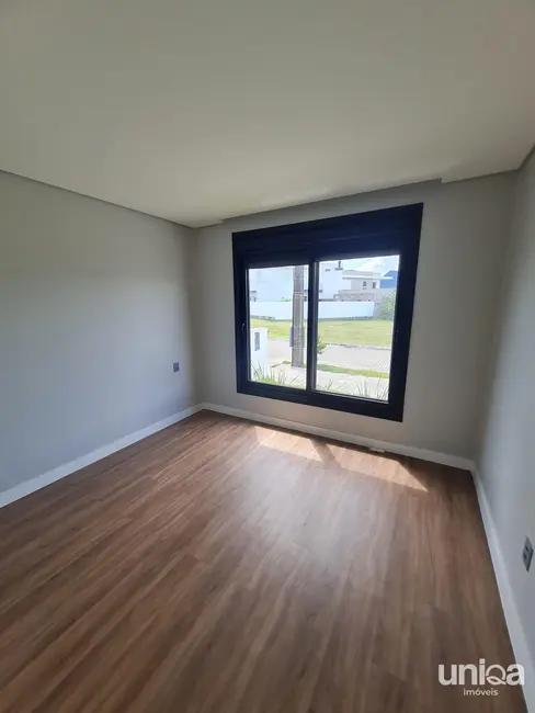 Foto 8 de Casa com 4 quartos à venda, 240m2 em Camobi, Santa Maria - RS